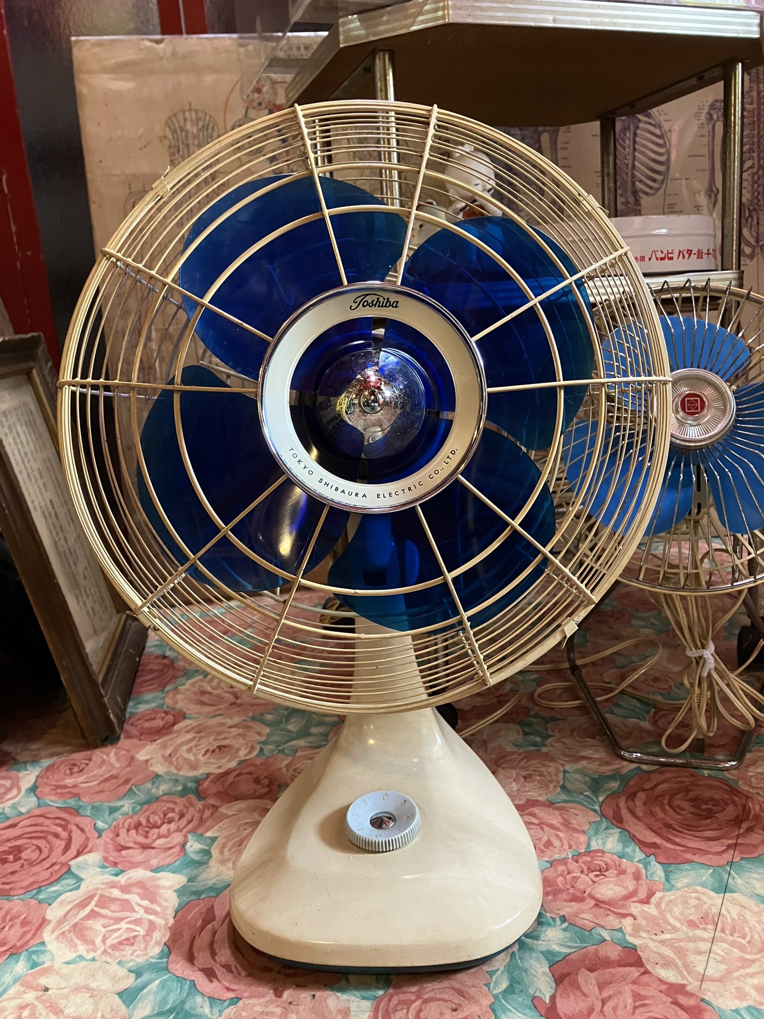 昭和レトロ A.C. ELECTRIC FAN レトロな扇風機 東京芝浦電気 昭和レトロ A.C. ELECTRIC FAN レトロな扇風機 東京芝浦電気