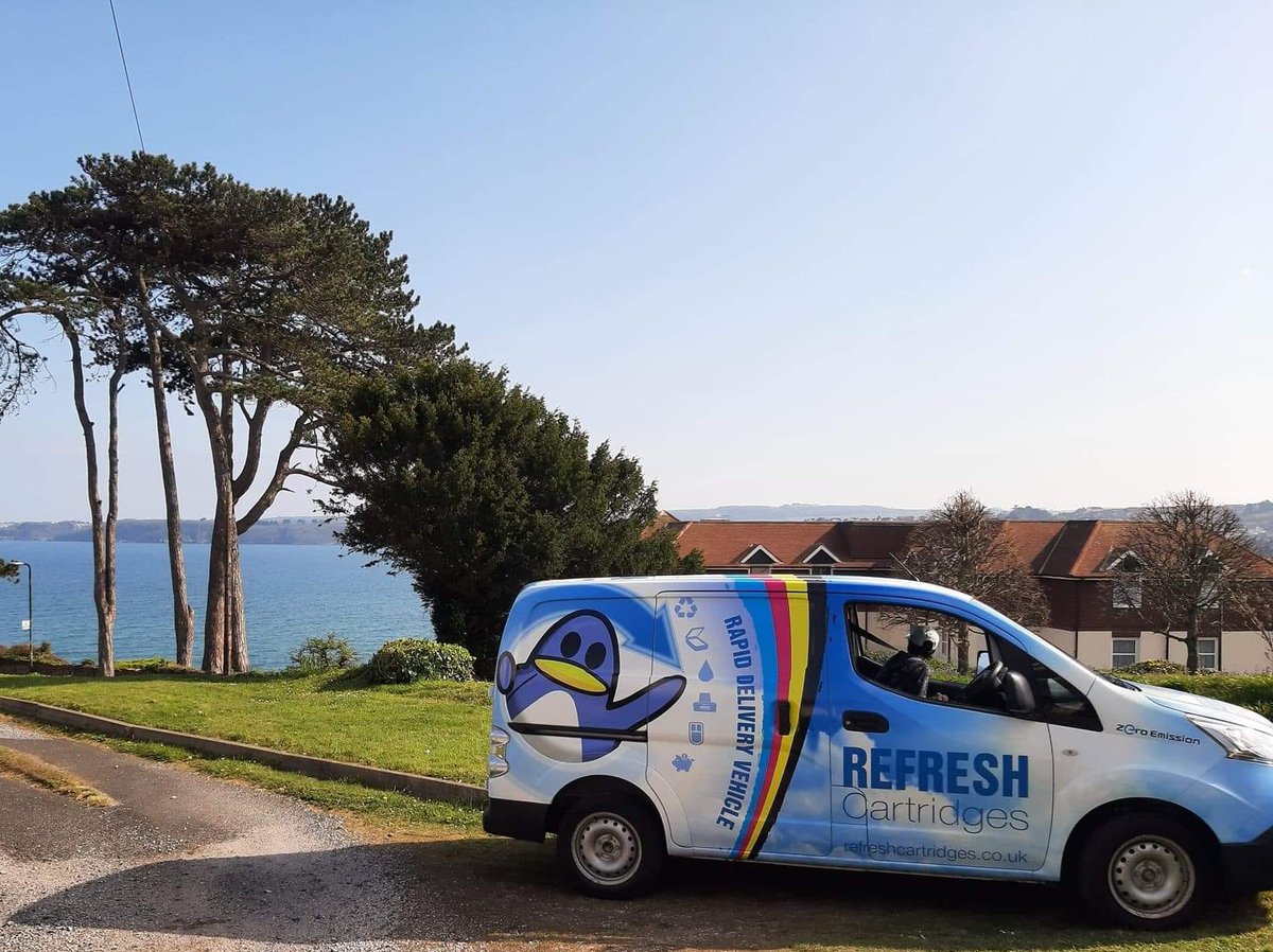Refreshcarts's tweet image. Did you know ? We offer local deliveries, including same-day service for an extra fee! 
#LocalDelivery #SameDayService #littlevan #InternationalShipping #FastAndReliable

refreshcartridges.co.uk