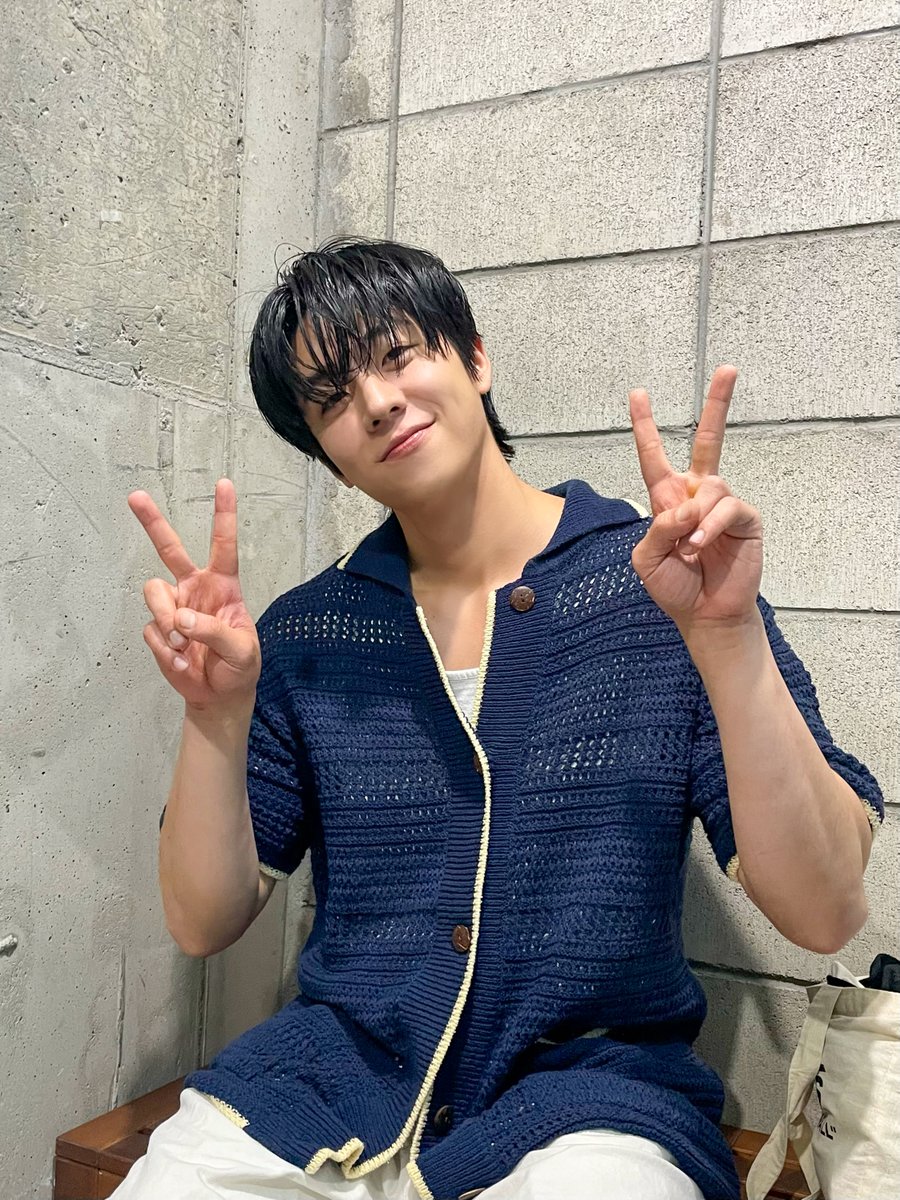 YNKentofficial's tweet photo. [📸] #데일리엔캠

브이가 두 개인 만큼
두 배 더 사랑스러운 종협 배우의 데일리📸

#채종협 #Chaejonghyeop https://t.co/xFy1DimcZl