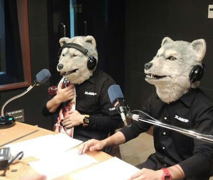 ヘッドホン…そこ！？www タナカさんの姿ジワる🤣🤣🤣 #MWAM