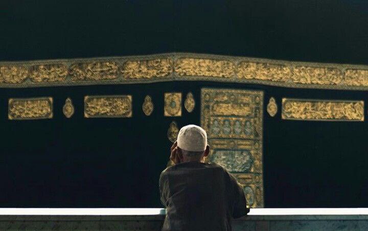 ahmetarifyldrm's tweet photo. Helvacı, helvasına şeker katacak zamanını bilir.  
Ne sıkılıyorsun?  
Senin isteğinle olmaz; O'nun isteğiyledir.”  

-Ahmed Âmiş Efendi Hz. https://t.co/ptkIjb1L9C