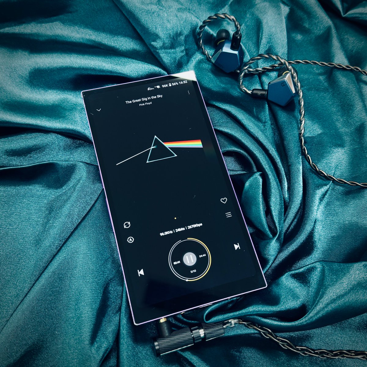 hiby_music's tweet photo. Activate the pure audio mode on the R6 Pro II and play “The Great Gig in the Sky” with Project Ace!

Now you can get this set for $899, equivalent to buying an R6Pro II at its lowest historical price of $650 and purchasing HiBy’s latest co-branded IEM at the original price together⬇️

https://t.co/Vv82zSVEUe

#hibymusic #projectace