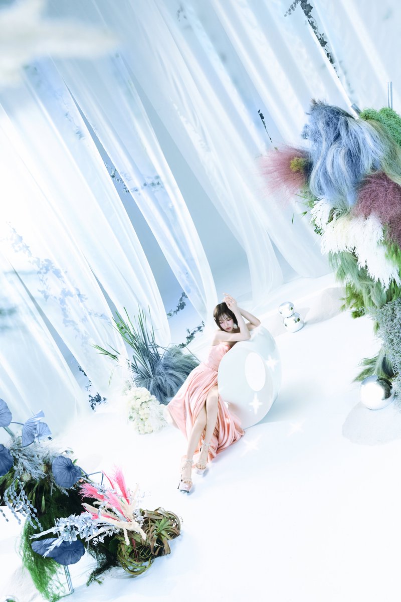 RVsmtown's tweet photo. Red Velvet 'Cosmic' Midnight sun - Sanctuary : WENDY

💫 2024.06.24 6PM KST

💿 Pre-Save &amp; Add &amp; Order
https://t.co/rBZYNtQhnz

#레드벨벳 #RedVelvet
#웬디 #WENDY
#코스믹 #Cosmic
#RedVelvet_Cosmic https://t.co/40RiHWoJpf