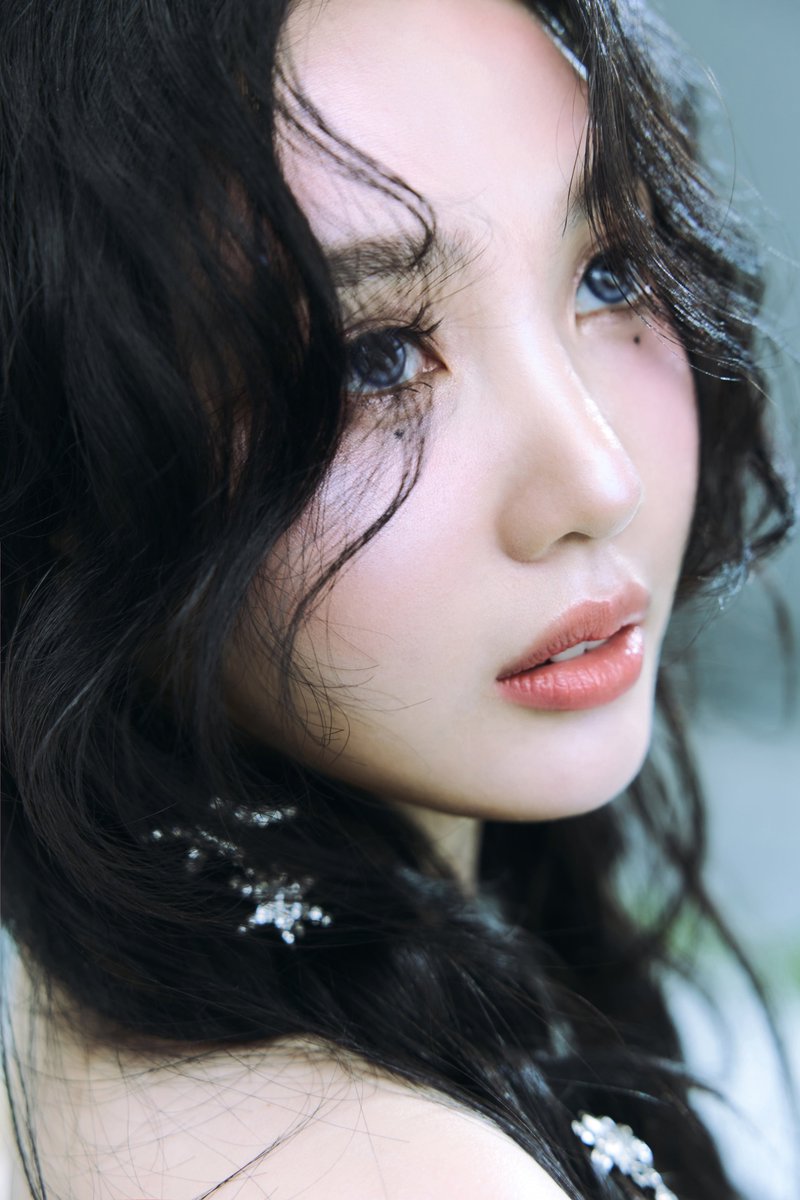 RVsmtown's tweet photo. Red Velvet 'Cosmic' Midnight sun - Sanctuary : JOY

💫 2024.06.24 6PM KST

💿 Pre-Save &amp; Add &amp; Order
https://t.co/rBZYNtQPd7

#레드벨벳 #RedVelvet
#조이 #JOY
#코스믹 #Cosmic
#RedVelvet_Cosmic https://t.co/2v7OxCrWqw