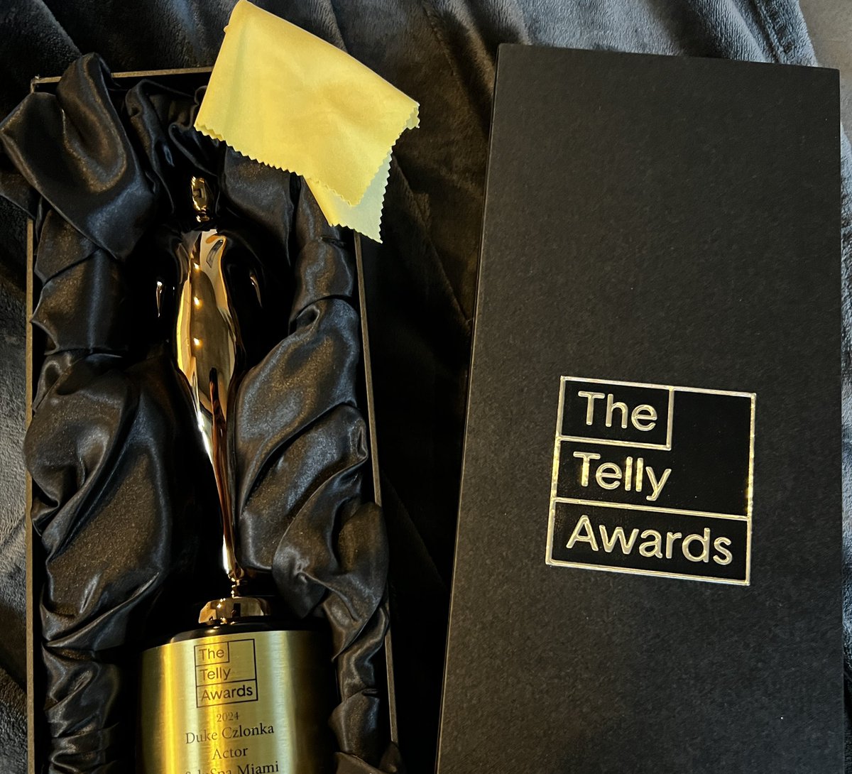 DukeC's tweet photo. My new bling arrived. 🙏 Stay tuned because I plan on opening a jewelry store. 🎬😎🎬 #grinding ❤️ #tellyaward #actor #aktor #aktorwear https://t.co/gewXD47SI7