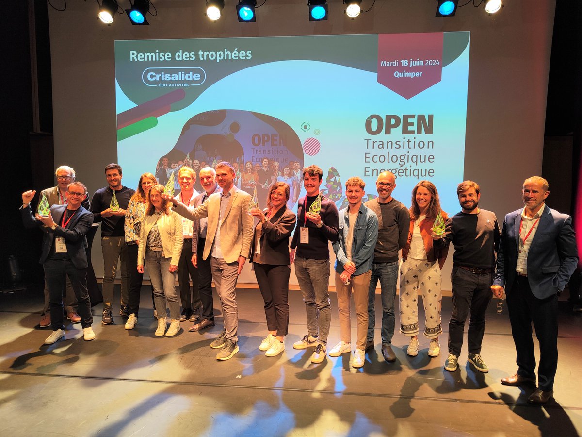 #OPENTEE2024, a récompensé 6 lauréats lors de la cérémonie de remise des Trophées <a href="/CrisalideEcoAct/">Crisalide EcoactiviT</a>. Bravo à eux ! 👏
<a href="/PackGy_P2HR/">PackGy</a>, Marine Weather Intelligence (MWI), Ty waste, ESPEREN, Paradoxal Surfboards et Phoner
📰 <a href="/BEconomique/">Bretagne-Economique</a> 👉bit.ly/4cqpz66