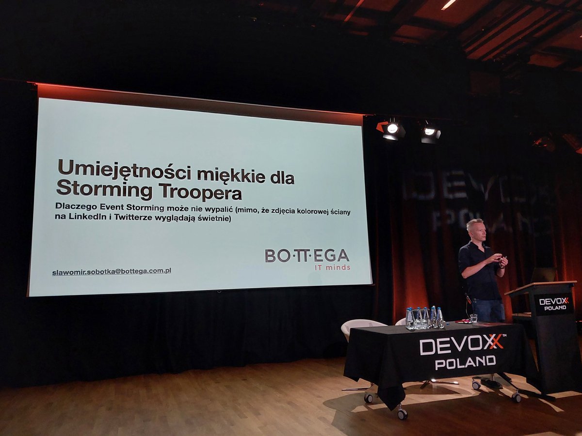 Anita_Przybyl's tweet image. #devoxxpl