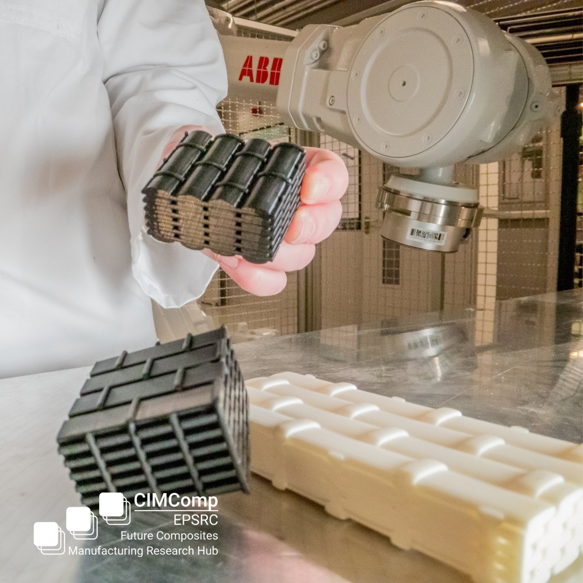 CIMComp's Hub Platform drives innovation in advanced composites! Bringing together groundbreaking international collaborative research. Discover more: cimcomp.ac.uk/research/ #AdvancedMaterials #Composites #Research #Academic