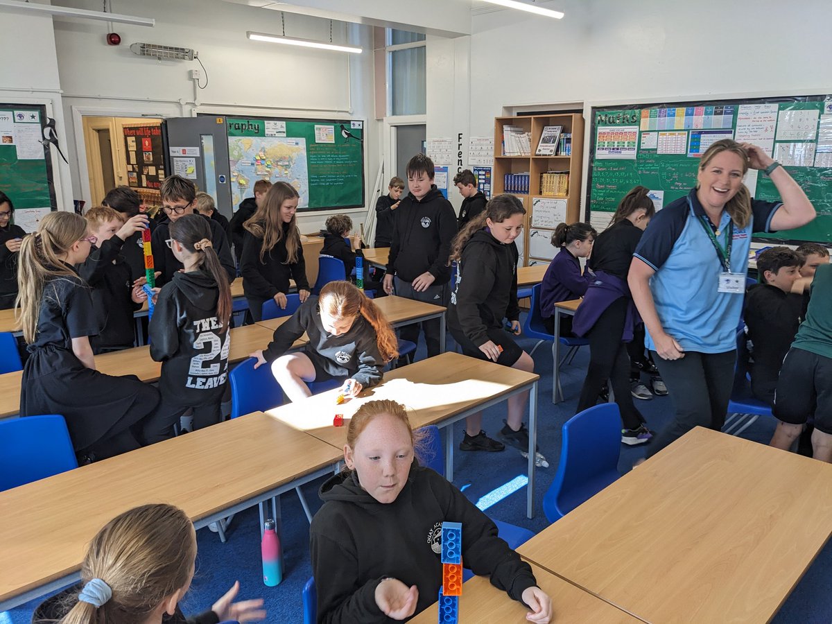 QuayAcademy's tweet image. Year 6 are having an amazing Youth STEM Lego workshop this morning with @rafyouthengage @raisingrobots @CognitionLearn #robotwars #superSTEM