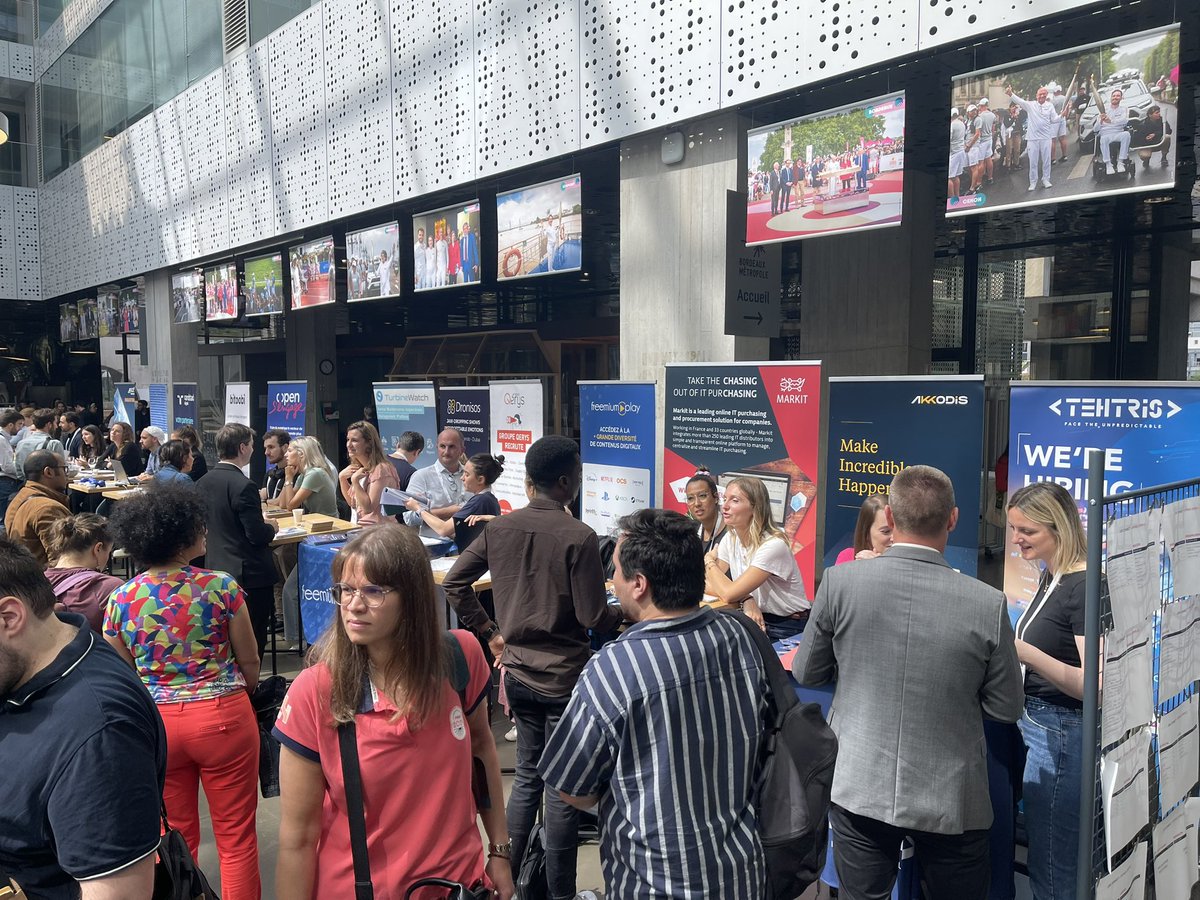 FrenchTechBdx's tweet photo. 🔴 #JobConnect & #SchoolConnect
Du stand 01 à 16, retrouvez @tehtris, @AkkodisFrance, Groupe Gerys, @dronisos, @Open_ESN, Bitoobi, @ApsideGroupe, Lemissa, Markit B2B, @FreemiumPlay, @HawkFrance, Edog, Ranstad Digital, @AtosFR, Devolis, @nomadeec 🤝
Elles n’attendent que vous🤞 https://t.co/eSb1T4uipA