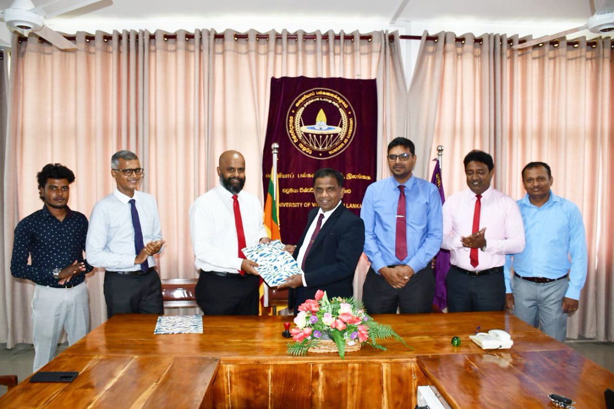 ontomatrix's tweet photo. Exciting news! We at ontomatrix signed an MOU with @UoVavuniya Faculty of Management Studies and Commerce, marking a significant milestone. Stay tuned for updates on our collaboration
 #LifeAtOntomatrix #career #srilanka  #intern #MOU #Partnership #Education #UniversityOfVavuniya https://t.co/eunQcrlnYe