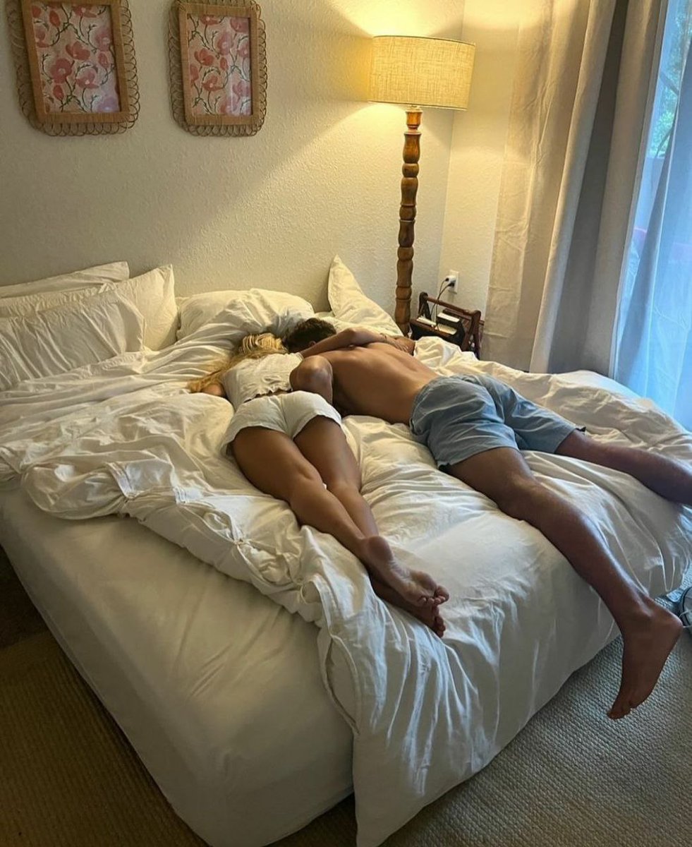 Couples™ tweet media