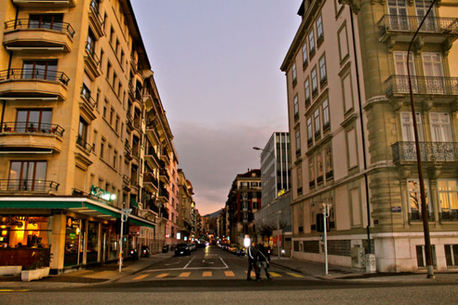 DeFacto - Belegt, was andere meinen tweet media