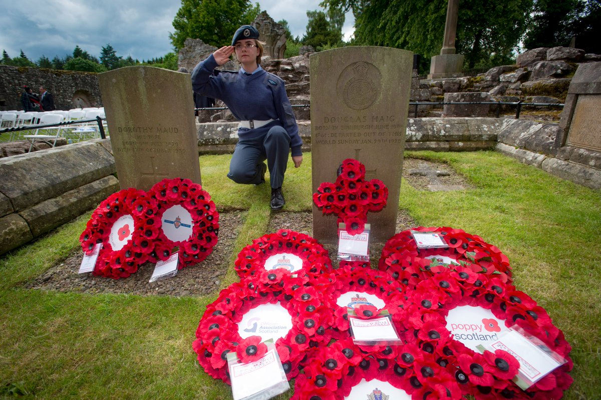 LegionScotland's tweet photo. @PoppyLegion @CWGC He truly led by our motto Service not Self. 

"We join the Legion not to gain anything out of it, but in order to help others" Field Marshal Earl Haig, KT, GCB, OM, GCVO, KCIE 23rd August 1926 https://t.co/5CqykvZXNr