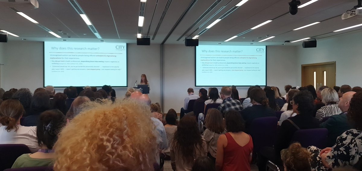 Extremely clear that this talk is popular!!! People are standing outside and sitting on the floor. 

Autism is clearly every mental health professionals interest. 

<a href="/EllieWildbore/">Ellie Wildbore</a> &amp; <a href="/Keirwales/">Keir Harding</a> in the room too!

#BeyondTheRoom
#BIGSPD24
<a href="/Mental_Elf/">The Mental Elf</a> <a href="/BIG_SPD/">BIGSPD</a> #AutismMatters!