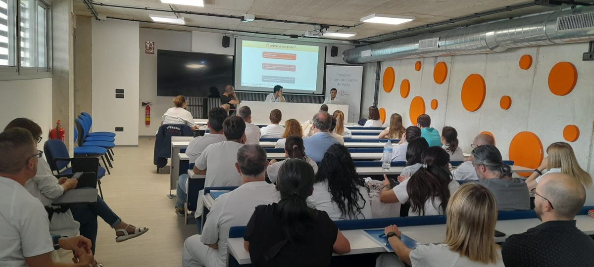 Mañana de formación  para hospital y primaria en <a href="/Area5Altiplano/">Área V Altiplano</a> con el equipo multidisciplinar PROA.
Presentación de la guía regional para el uso responsable de antibióticos, resultados y características del Área V y principios básicos de farmacología antimicrobiana