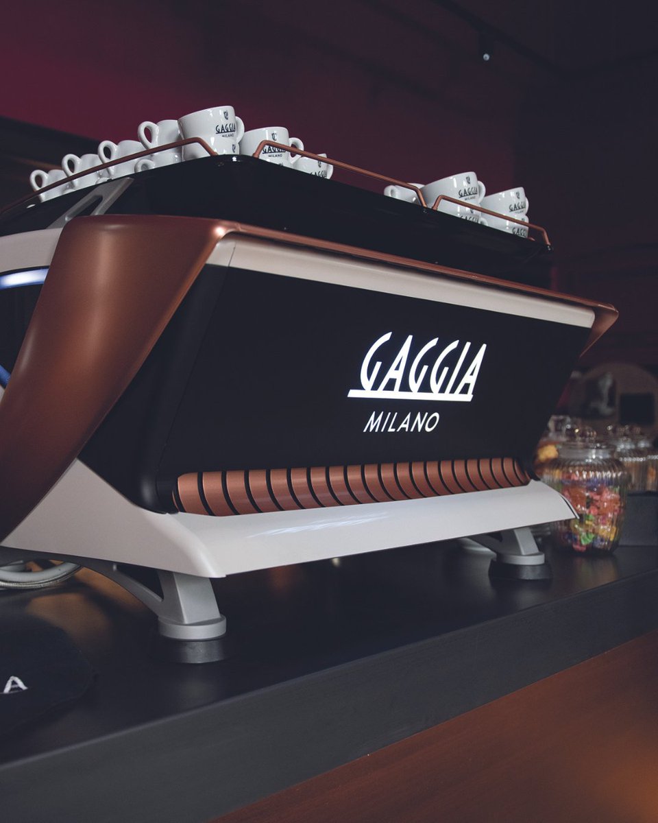 The commercial machine market is ever-changing and with products in the pipeline and established names continuing to flourish, Evoca Group tells us how they’re evolving with current times and consumer demand.

🔗 issuu.com/jandmgroup/doc…

#cafelife #coffee