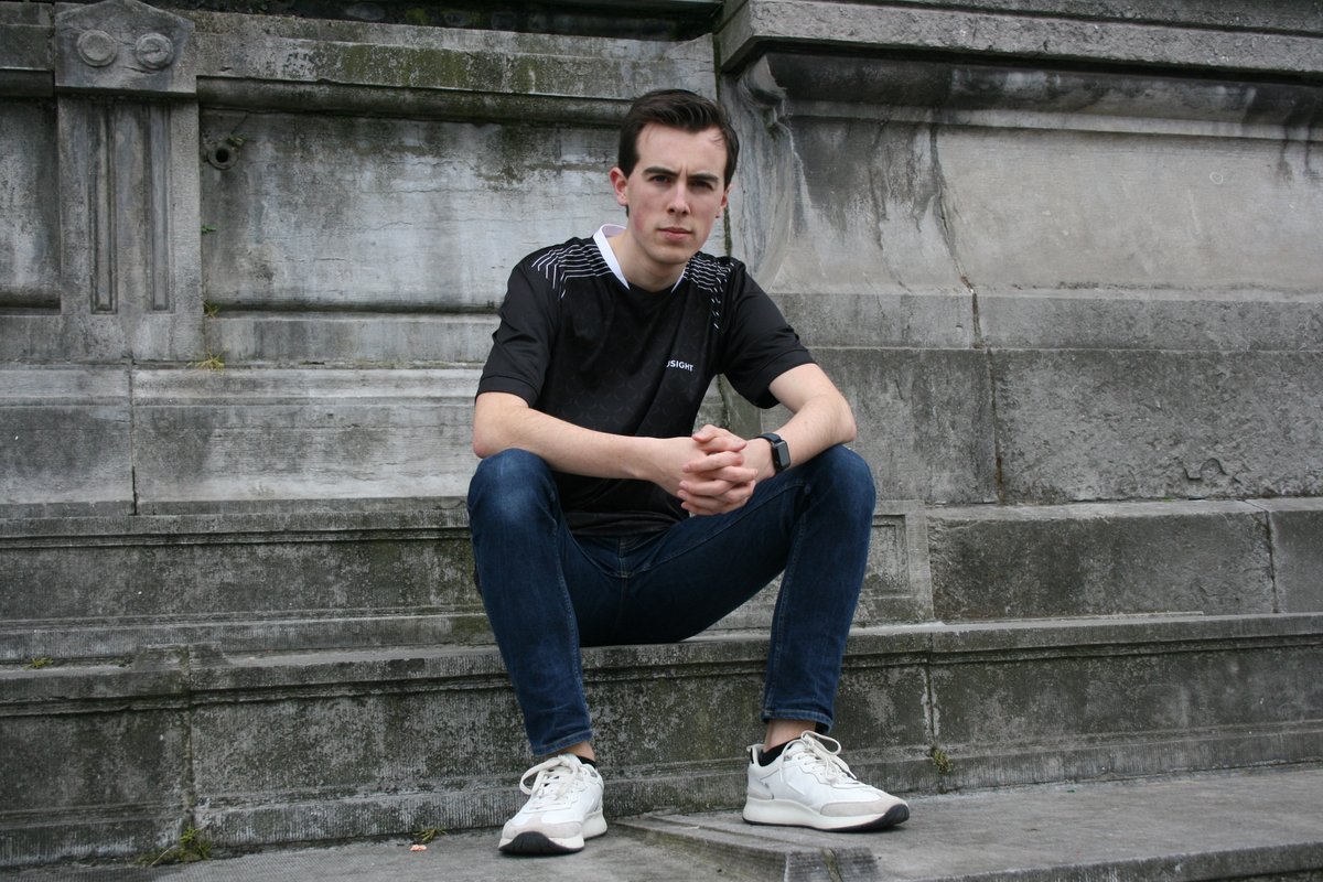 acusight's tweet image. 🌟 Découvrez nos maillots personnalisables chez Acusight ! 🌟

Choisissez le grammage parfait pour vos besoins :

Grammage Sport :

Nos maillots légers, avec un grammage entre 150 et 200 g/m², sont parfaits pour les activités physiques. Respirants et flexibles, ils permettent une…