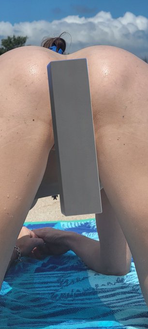 Good morning Happy Wednesday 😊  Come see this in all its glory on https://t.co/FCaec5h8GY https://t.<a href="/tag/florida"class="tags"><span>#florida</span></a><a href="/tag/mondaymotivation"class="tags"><span>#mondaymotivation</span></a><a href="/tag/nudesunbathing"class="tags"><span>#nudesunbathing</span></a><a href="/tag/p"class="tags"><span>#p</span></a>