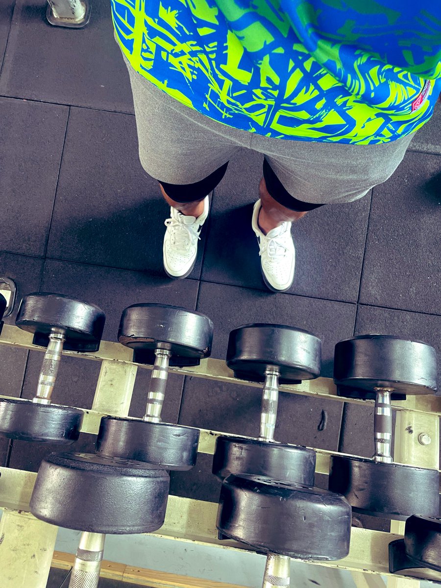 AJpyroMMA's tweet photo. Lets gooo 💪🏽🔥💯
#fitat50 #pyrofit #gym https://t.co/bexp6B2f7T