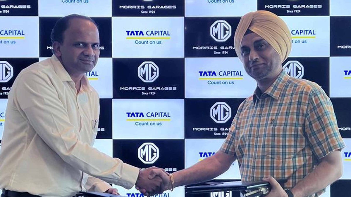 MfrgTodayIndia's tweet image. JSW MG Motor India partners with @Tata Capital to empower dealers. To know more, click here: shorturl.at/8ROOt 

#Channelfinancing #Dealers #WorkingCapital #TermLoans #DemoCarLoans #Leasingsolutions