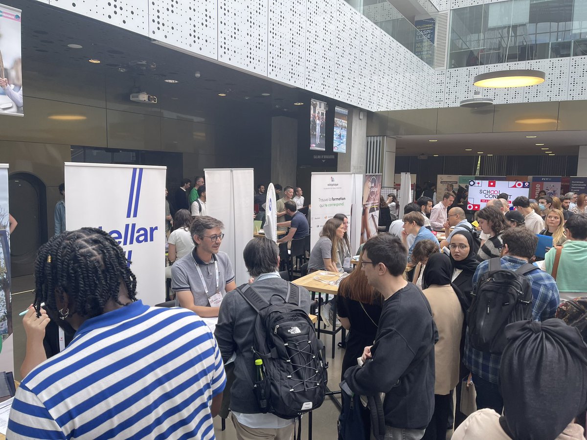 FrenchTechBdx's tweet photo. 🔴 #JobConnect & #SchoolConnect
Decouvrez les offres @helloasso, Air Booster, Stellar, @Toog_France, Dedomania Group, Vit’Opti, @ProgramistoTech, Wakatépé, @Betclic, @Libu_lighting, @BoatOn_Pro, @Akigora_com, @Externatic et Ma Vie Pratique sur les stands 17 à 32 🙌 https://t.co/hdOg85cdIG