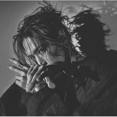 水江建太】 1stミニアルバム「WATER」発売記念の衣装展示＆パネル展