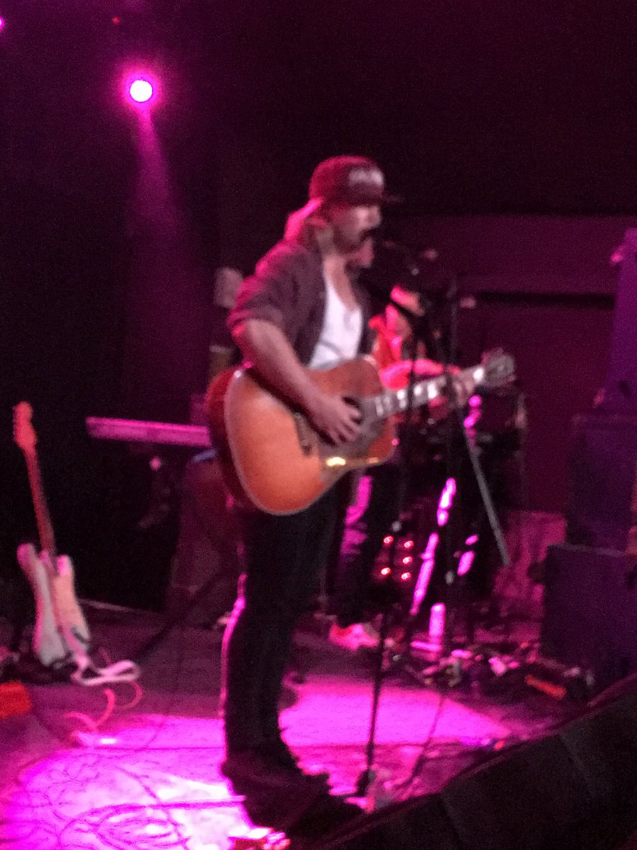 I love it when you look back through your memories and these photos pop up <a href="/ChrisBourne/">Chris Bourne</a> 🥹🫶🏻