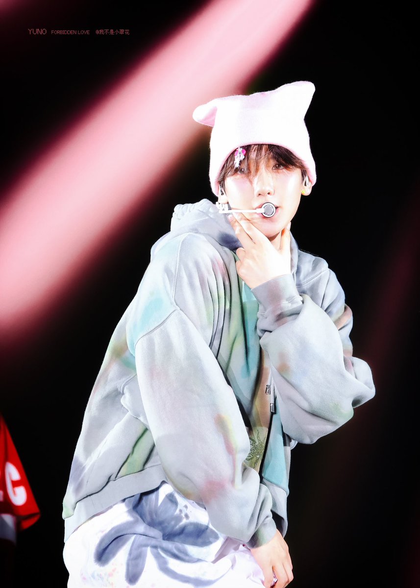 240608hongkong
🍓🍰널 한입에 먹어버릴 거야 널

#백현 #BAEKHYUN <a href="/B_hundred_Hyun/">Baekhyun_EXO</a>