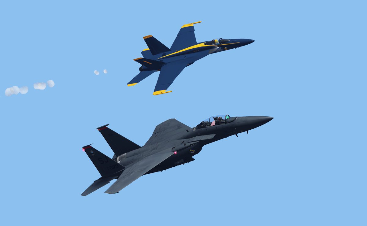 VRFSEDT2023's tweet photo. Joint flight with Virtual Roblox Blue Angel #1! See all of you at FLEETWEEK2024! @VRBA_2024 https://t.co/m3uaIU6j1y