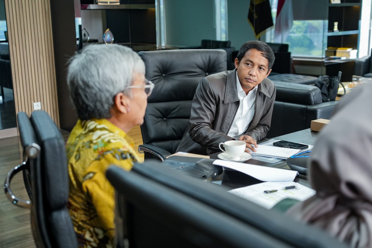 Raja Juli Antoni, MA., Ph.D. tweet media