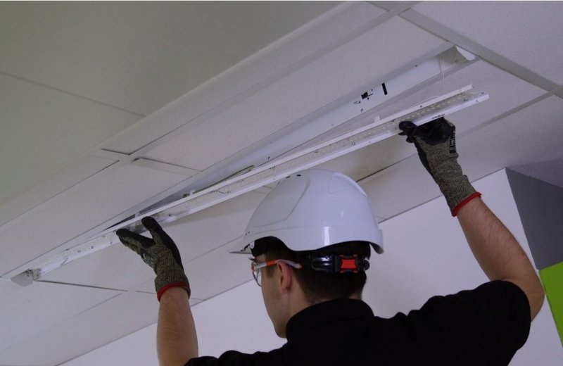 Great day with <a href="/whitecroftlight/">Whitecroft Lighting</a>-speaking about the new Vitality Relight service to reuse existing lighting assets and only replacing the necessary components - this is big step forward in the circular methods that BAM and Whitecroft started in 2018. #Circular <a href="/bamukandireland/">BAM UK & Ireland</a>