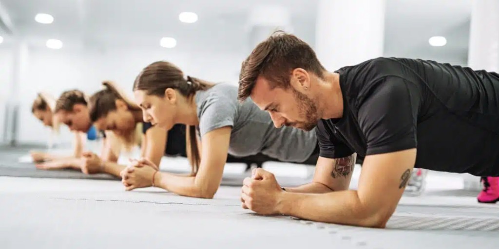 #Actualité

Sport au travail : une stratégie gagnant-gagnant

myrhline.com/type-article/s…

#RH #QVCT #sport #avantages #santé #productivité