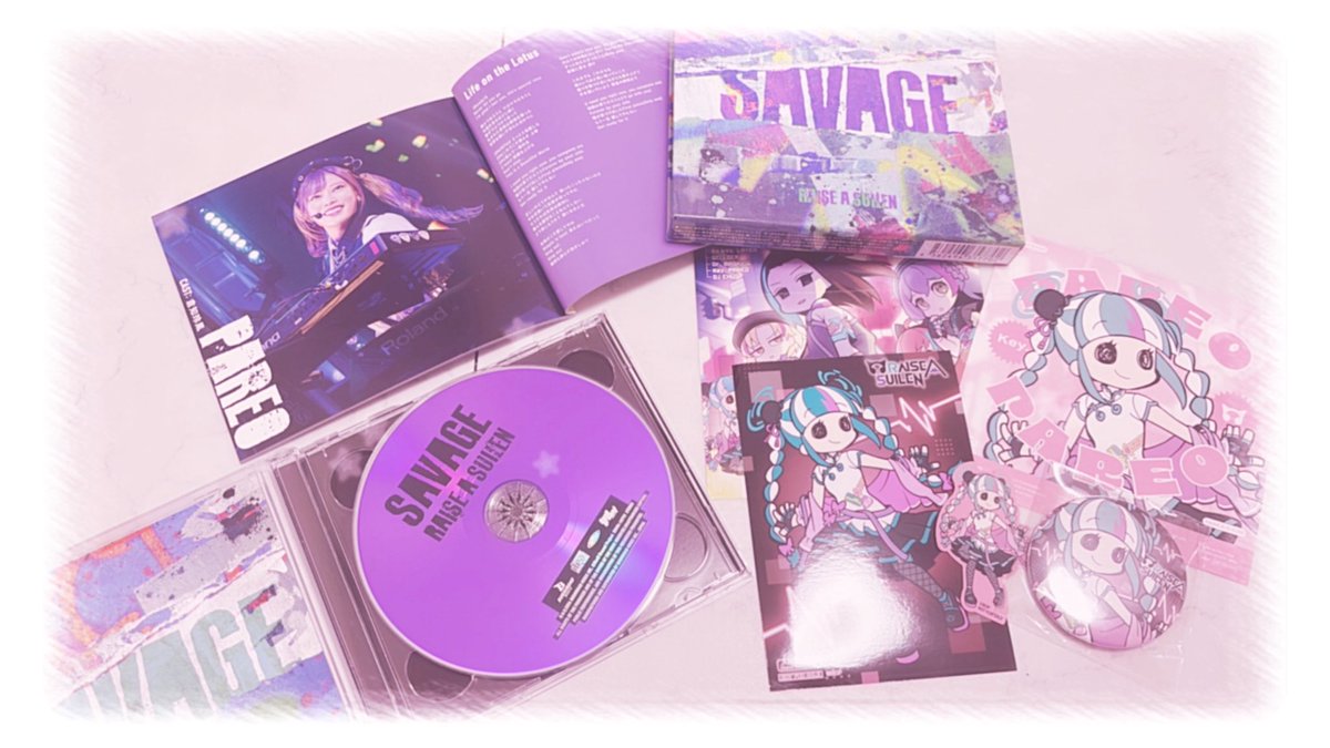 pareo_xx's tweet photo. #RAS_SAVAGE
RAISE A SUILEN 2nd Album「SAVAGE」
LIVE帰宅後届いてました🥺💕特典も全部パレちゃんかわいい〰️ㅠ ̫ㅠ♡
映像見るの楽しみ🥲BATTLE CRYたくさん聞きます😽🎶🎧 https://t.co/25Qo5n7wgf