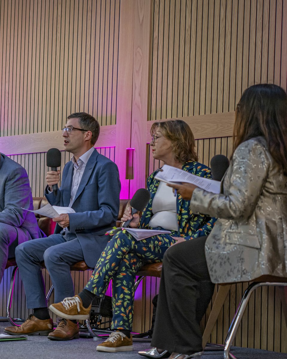 ScienceatCZ's tweet photo. Fantastic turnout for the Big #NatureClimateDebate 📣
As a world-leading conservation charity, we were thrilled to host this major moment of the General Election campaign.
But did politicians understand the urgency of the climate & biodiversity crises? Watch the full debate👇 https://t.co/4WpJeHpalZ