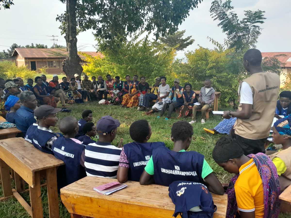 rwamrec's tweet photo. Exciting update from the @GatsiboDistrict! Leaders from MenEngage Clubs, community activists, and Village Agent Network (VAN) members gathered for a refresher on managing Village Savings and Loans Associations (VSLAs) and sustaining activism in our communities. Together, we're driving change through the #BAHO Project. #CommunityEngagement #genderequality