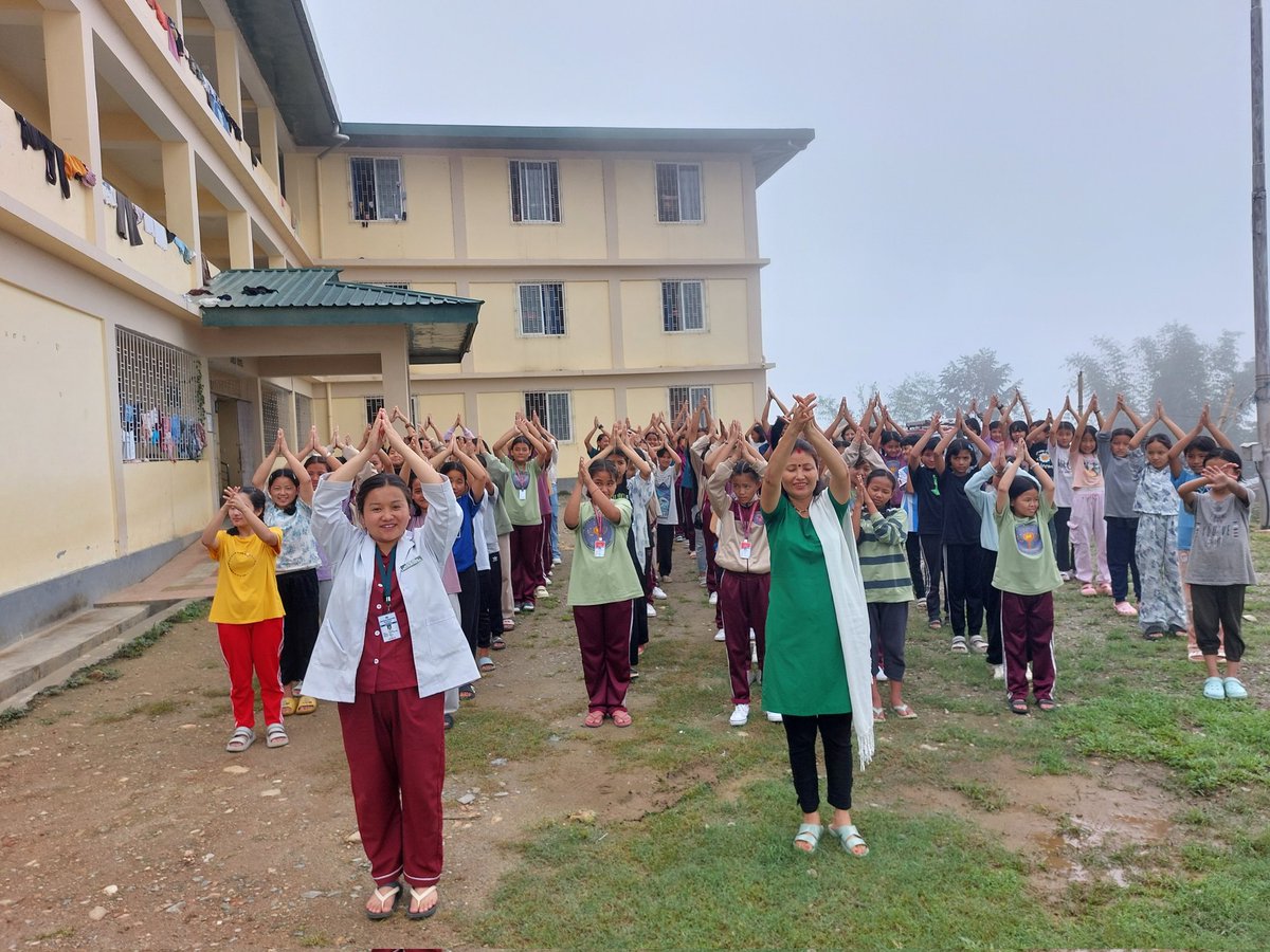ChukitL's tweet photo. Stop Diarrhoea  Campaign  2024 proceeded  with  Handwashing Steps ( SUMAN-K) and yoga session  at EMRS,Suntaley  under Sadam HWC-SHC. @USAID_NISHTHA @A_ArogyaMandir @Jhpiego https://t.co/H6oa4qK2ko
