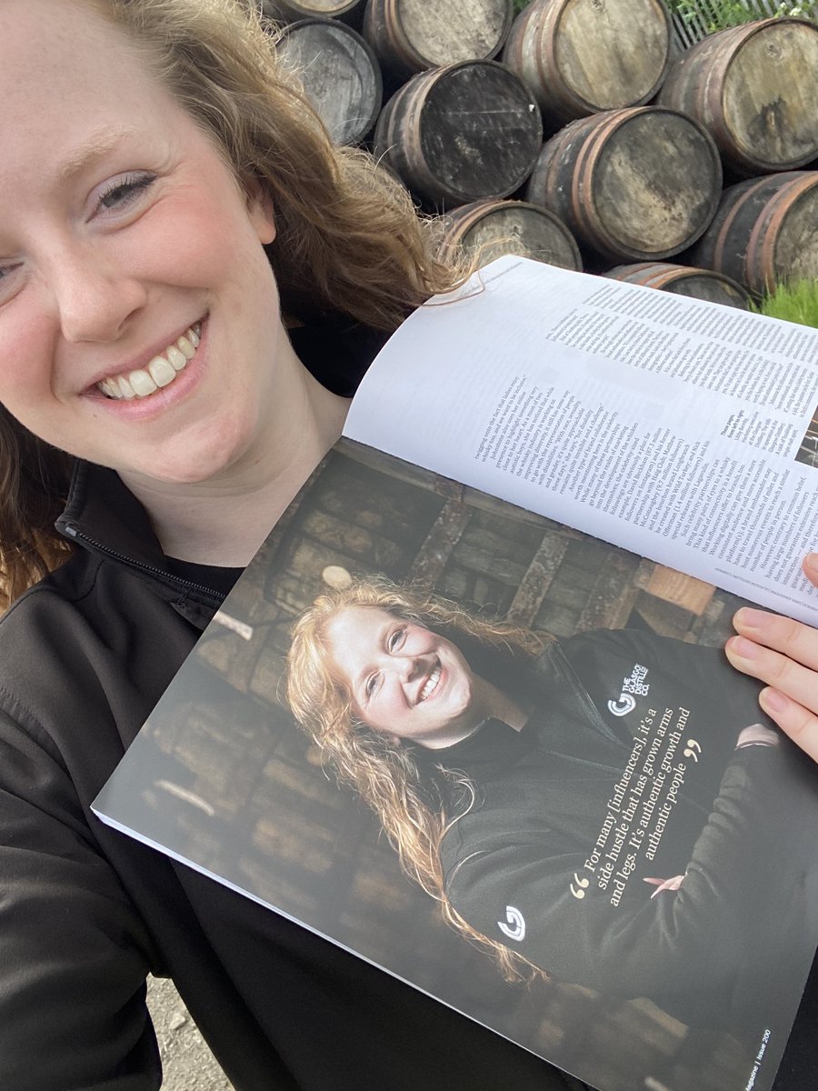 Libby Barmby🥃 tweet media