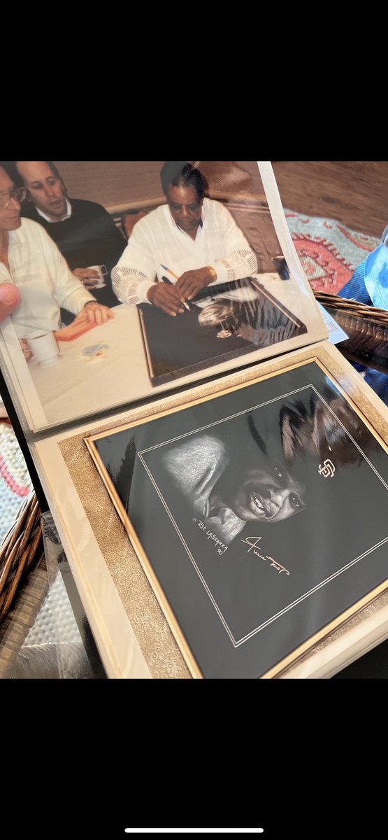 joshlastarza's tweet photo. @Jay_HorwitzPR @NjTank99 My pops w Willie back in 1990 getting his original pastel artwork signed https://t.co/D7WrISjHtI