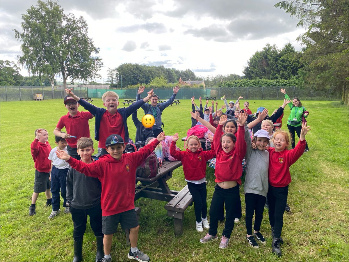P3 are having the best time ever on our school trip <a href="/WlhwbChamps/">WL Health and Wellbeing</a> Healthy bodies, healthy minds and loads of fun. #AimingHigh #Teamwork #StayingPositive