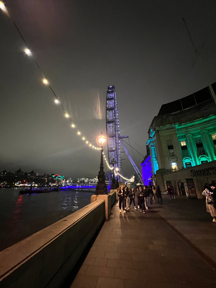 wapple15's tweet image. #Footpaths #ThemeOfTheWeek #London 🏴󠁧󠁢󠁥󠁮󠁧󠁿 
#StormHour #ThePhotoHour