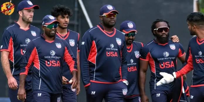 TheCricketCurry's tweet photo. Underdog #USA 🇺🇲 is going to start the Super8️⃣ with there first win 🏆 against #SouthAfrica 🇿🇦
South Africa will #Choke once again.

 #USAvSA #SmritiMandhana #Chokers #AaronJones #UnitedState #BCCI #HarisRauf #T20WorldCup  #Smriti #INDvsSA #Pakistanis #Trending #CricketTwitter https://t.co/HH8wD666UY