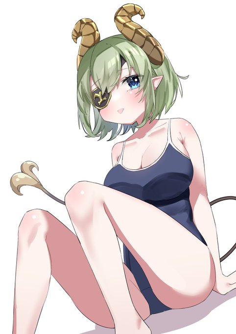 スク水しか着ないらしいです #ミコのえほん 