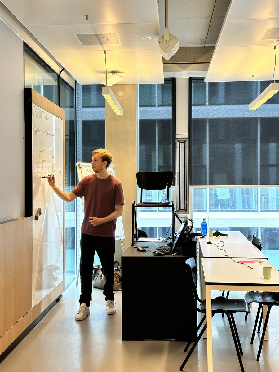 ODISSEI_nl's tweet image. The 2nd day of the #machinearning training by @eScienceCenter and the 3rd day of our summer school🤓

#SICSS #summerschool