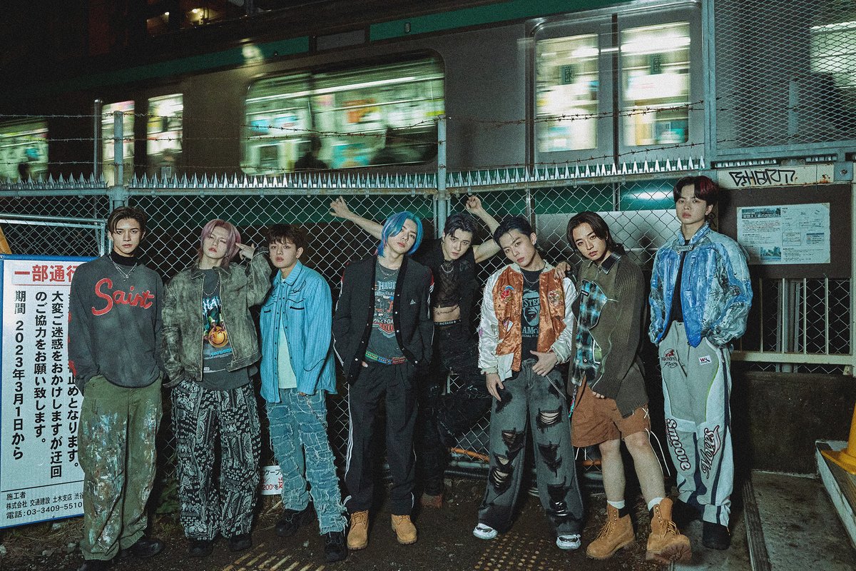 We are ONE OR EIGHT!🎲

lit.link/en/oneoreight

#ONEOREIGHT
#1OR8