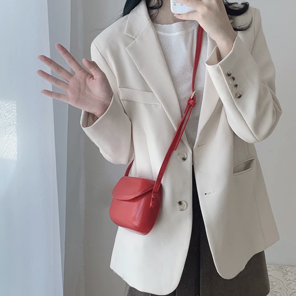 _Pixie__joy_'s tweet image. กระเป๋าสะพาย แบบเกาหลีเกาใจ มีหลายสี
น่ารักมาก 200 มีทอน ซื้อเลยจ้าาา
📍s.shopee.co.th/1LKjzpOwOw

ทรงน้องน่ารักมาก สะพายได้ทุกที่ ใช้ไปเที่ยว ไปทำงานได้สบายๆ มีหลายสีให้เลือก เปิดปิดง่าย แต่งกับชุดแบบไหนก็ได้เลย บอกเลยว่าคุ้ม

#pixiejoy #shopee #ช้อปปี้ถูกชัวร์ #กระเป๋าสะพาย