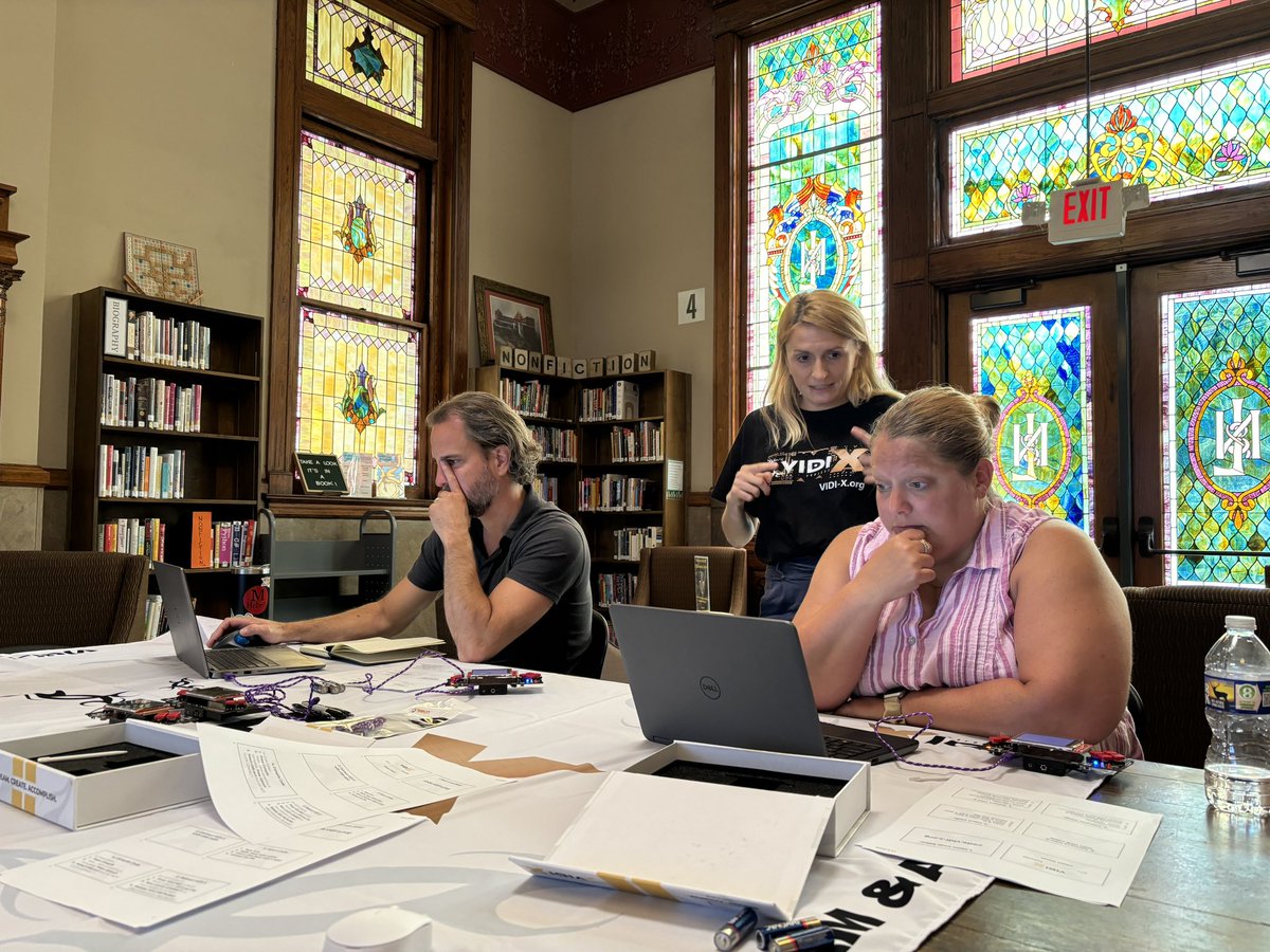 Excited and thankful to deliver professional development sessions to TN schools, powered by <a href="/theTSIN/">Tennessee STEM Innovation Network</a> <a href="/LNSTEMAC/">L & N STEM Academy</a>