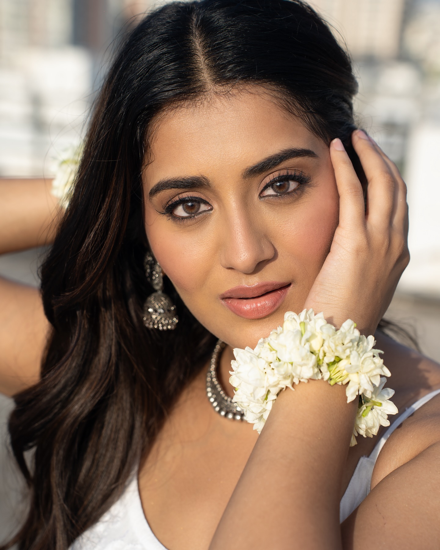 GQbxvUYaIAAWuJ0?format=jpg&name=large