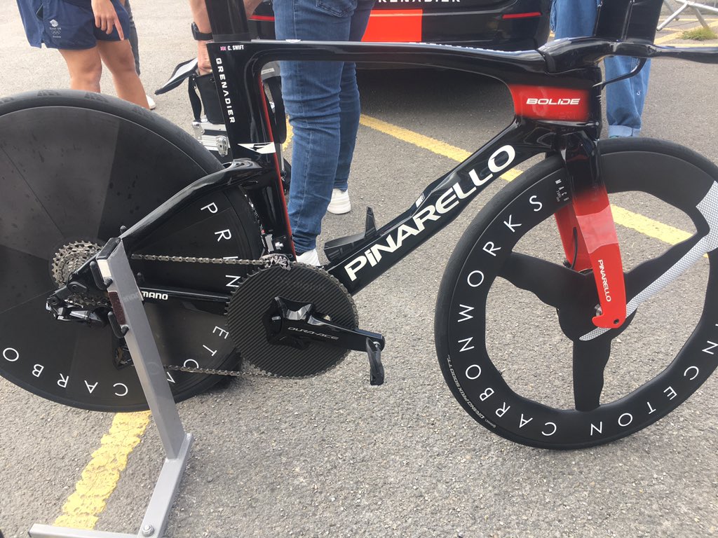 VeloUK's tweet photo. Big Dogs! 64 for Connor Swift and 68 for the Joshua Tarling #awesome #chainrings https://t.co/1qW61tBAKK