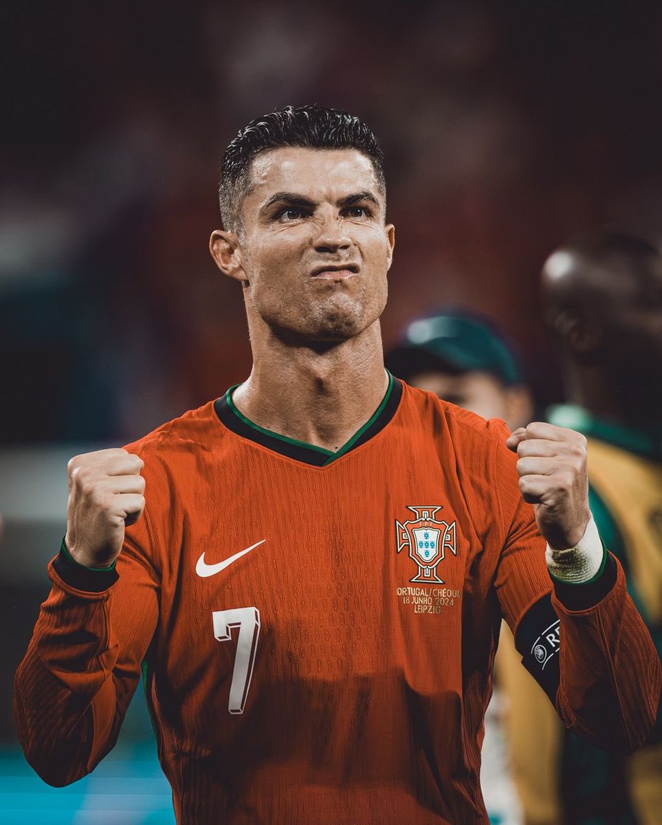 CristianoXtra tweet media